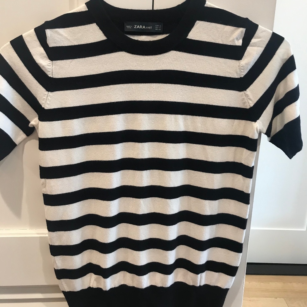 Zara black and white short sleeve top